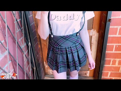 ❤️ 여학생은 그녀의 거시기를 깊이 빨고 수업 대신 성교합니다. 하드 포르노 ko.sitevox.top에서 ❌️